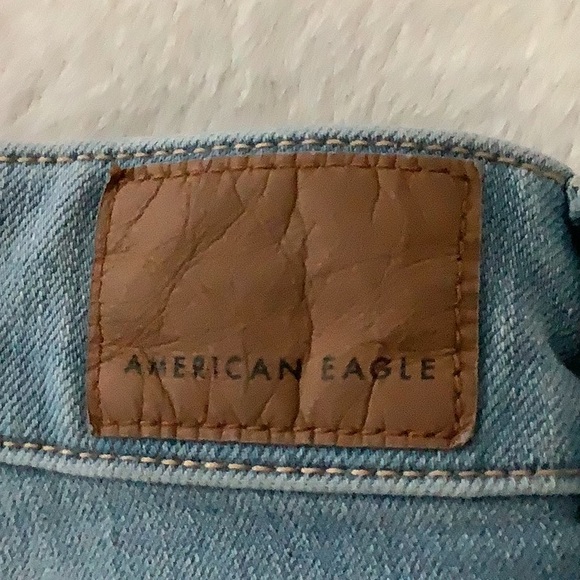 AE MIDI Ripped Light Wash Blue Denim Dream Shorts - Picture 10 of 10